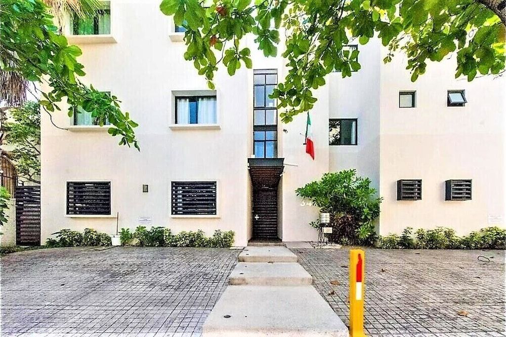 undefined Viento Suites Cancún 5