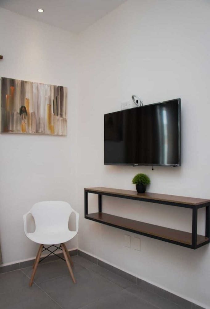 Viento Suites Cancún Superior Suite, 1 Bedroom, Private Bathroom 12