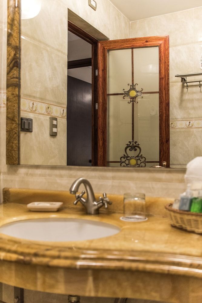 Apart Hotel El Doral Double Room, 2 Twin Beds 5