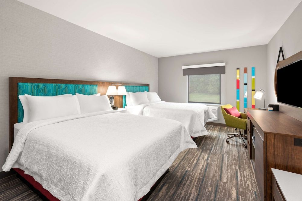 Room, 2 Queen Beds, Refrigerator & Microwave