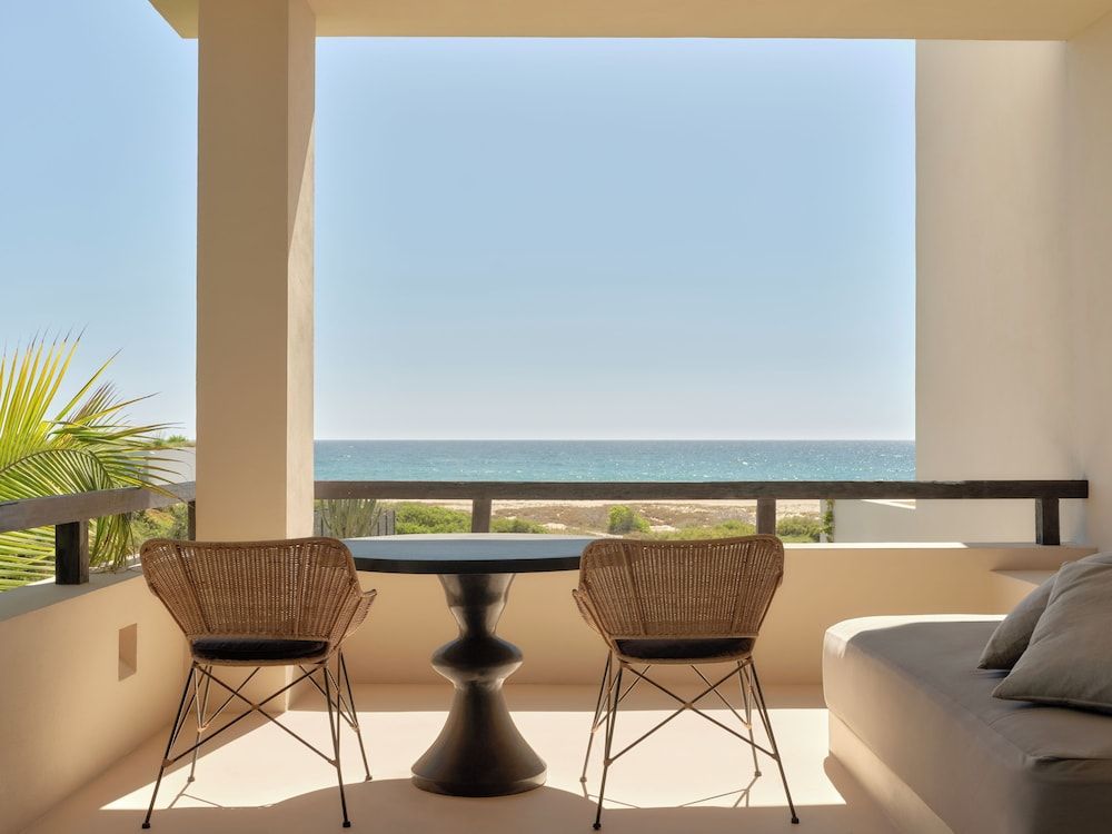 Kimpton Mas Olas Resort and Spa Premium Room, 2 Queen Beds, Ocean View 6