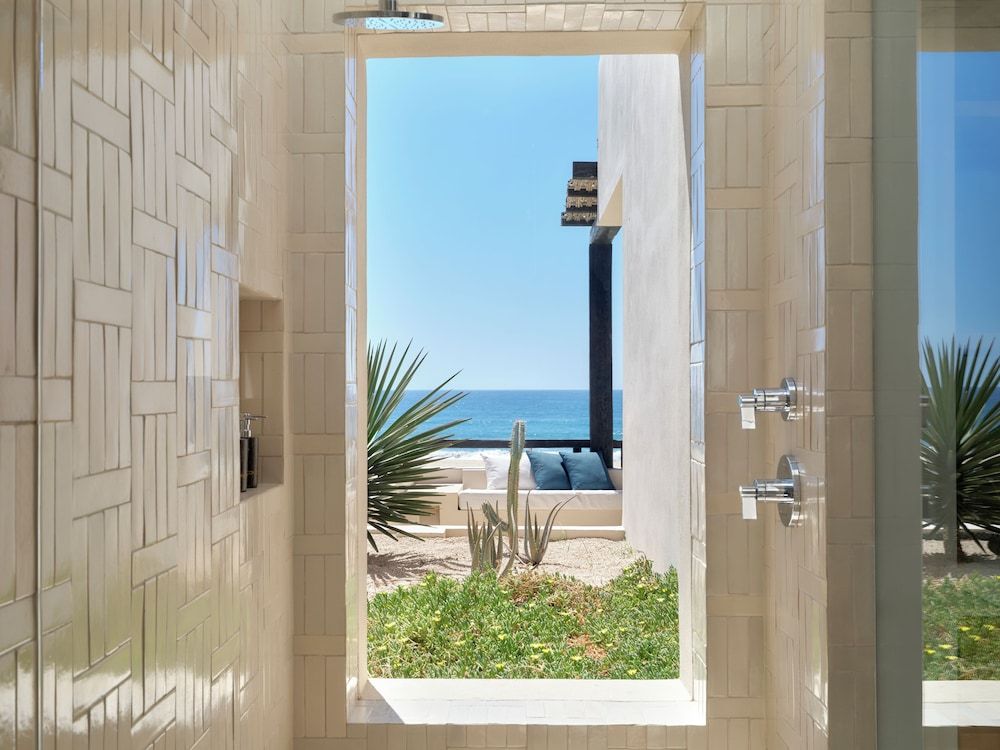 Kimpton Mas Olas Resort and Spa Suite, 1 King Bed, Ocean View (Penthouse, Plunge Pool) 9