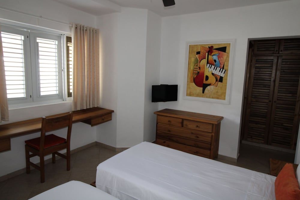 Apartment, 2 Twin Beds, Pool View