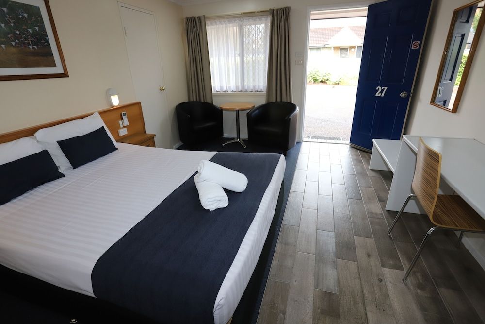 Reign Inn Newcastle Deluxe Queen Room (NOT PET FRIENDLY) 8