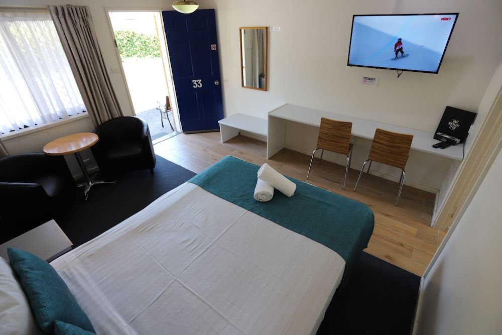 Reign Inn Newcastle Deluxe Queen Room (NOT PET FRIENDLY)