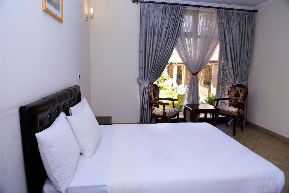 Yaya Africa Athletics Village Family Room 2