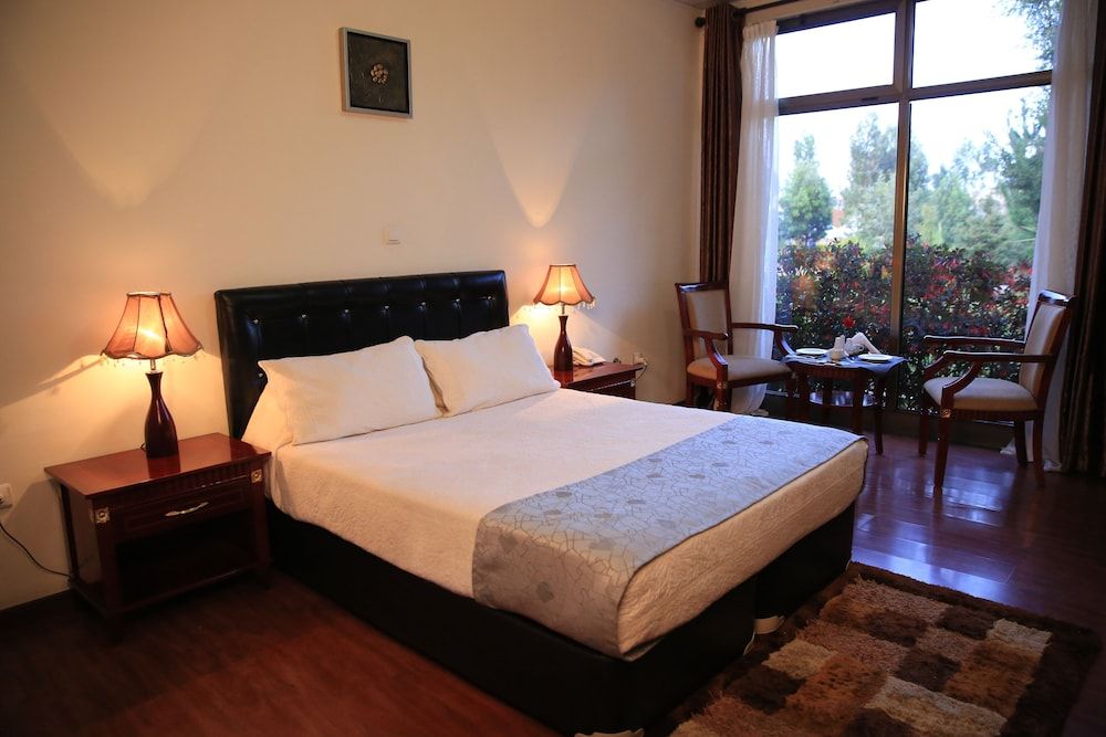 Yaya Africa Athletics Village Junior Suite 2