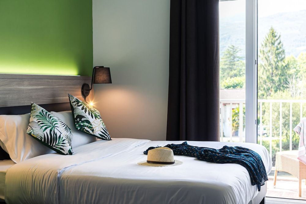 Comfort Double Room (Côté Jardin)