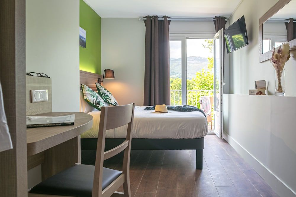 Comfort Double Room (Côté Jardin)
