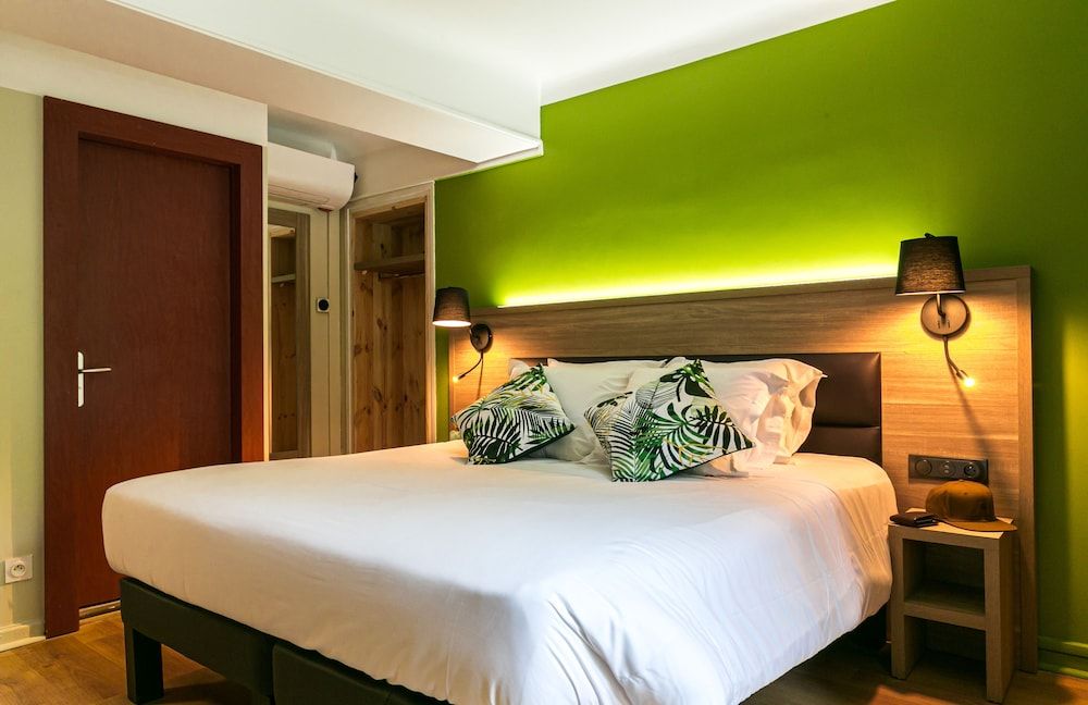 Comfort Double Room (Côté Rue)