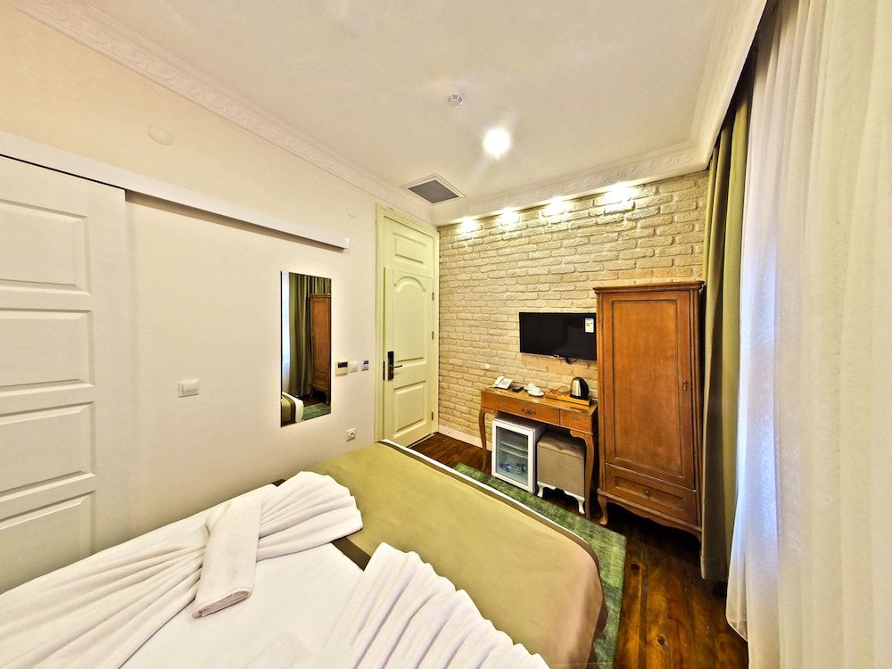 Nusret Bey Hotel Economy Double Room 2
