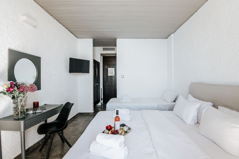 Apollo Resort Comfort Triple Room 2