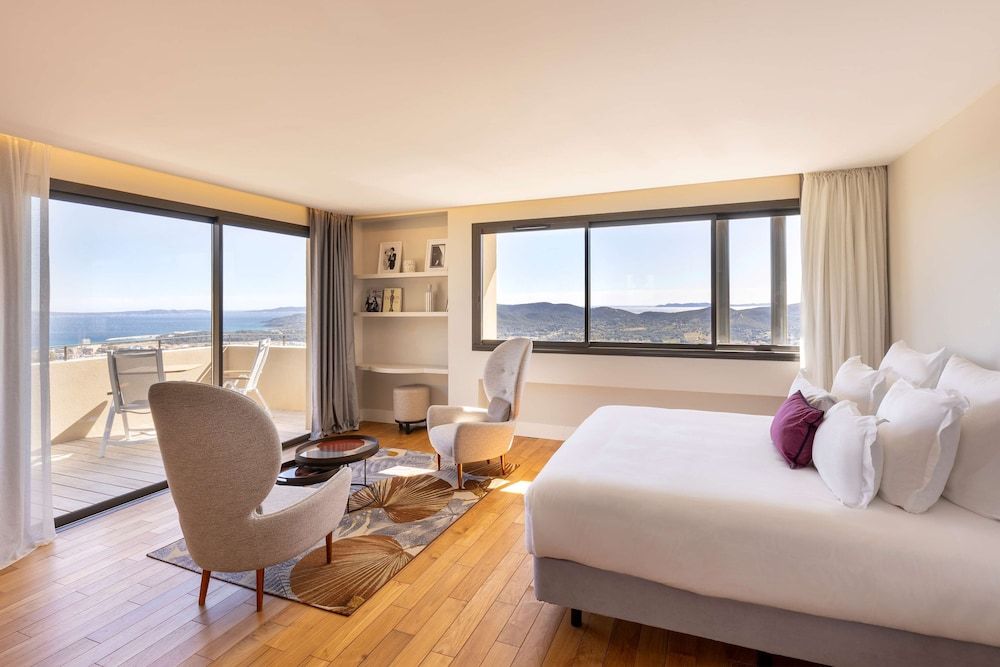 Exclusive Room, 1 King Bed, Terrace, Sea View