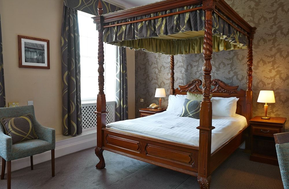 The Manor Hotel by Greene King Inns