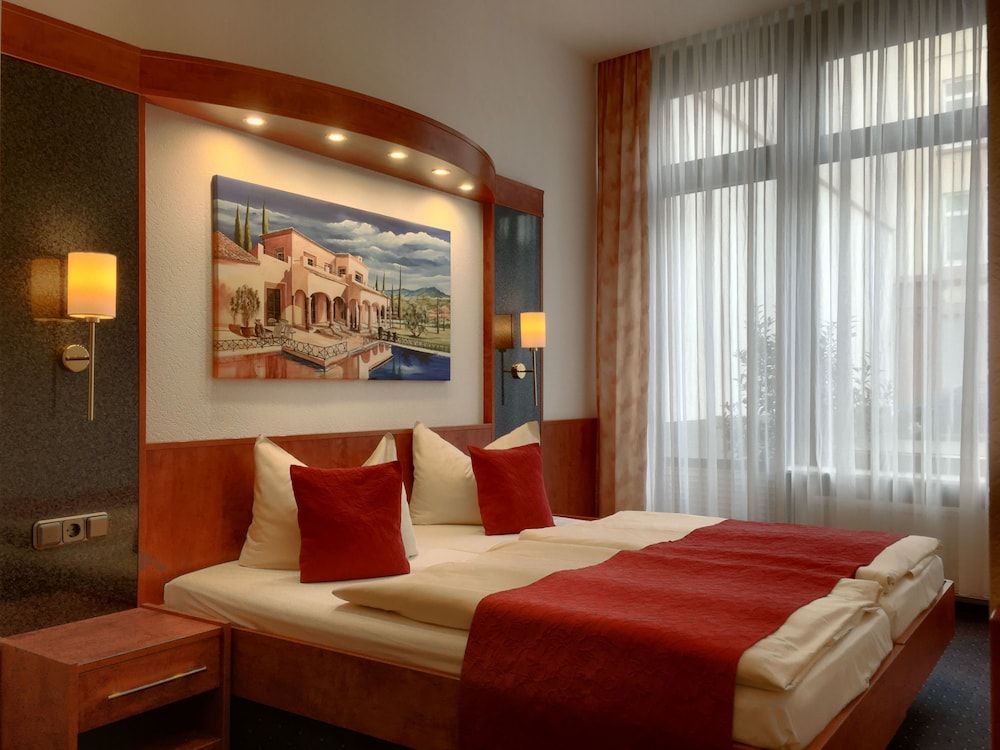 Hotel Hansa Standard Double or Twin Room 3