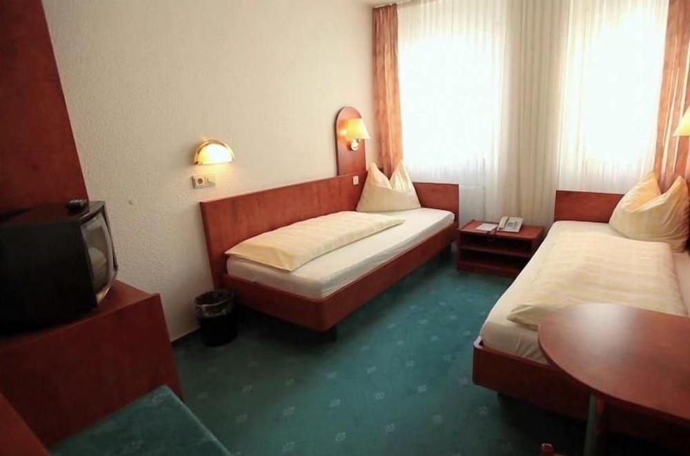Hotel Hansa Standard Double or Twin Room 4