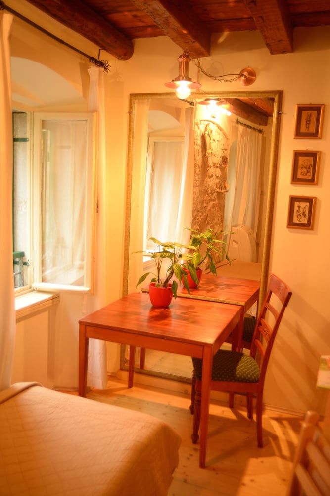 Apartments Cecilia Comfort Studio, City View 7