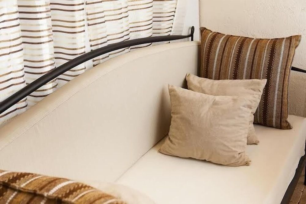 Apartments Cecilia Standard Studio, City View 8