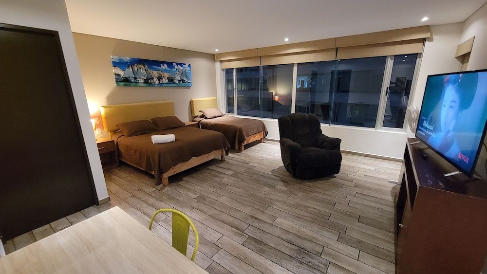 Napoles Condo Suite Panoramic Apartment 4