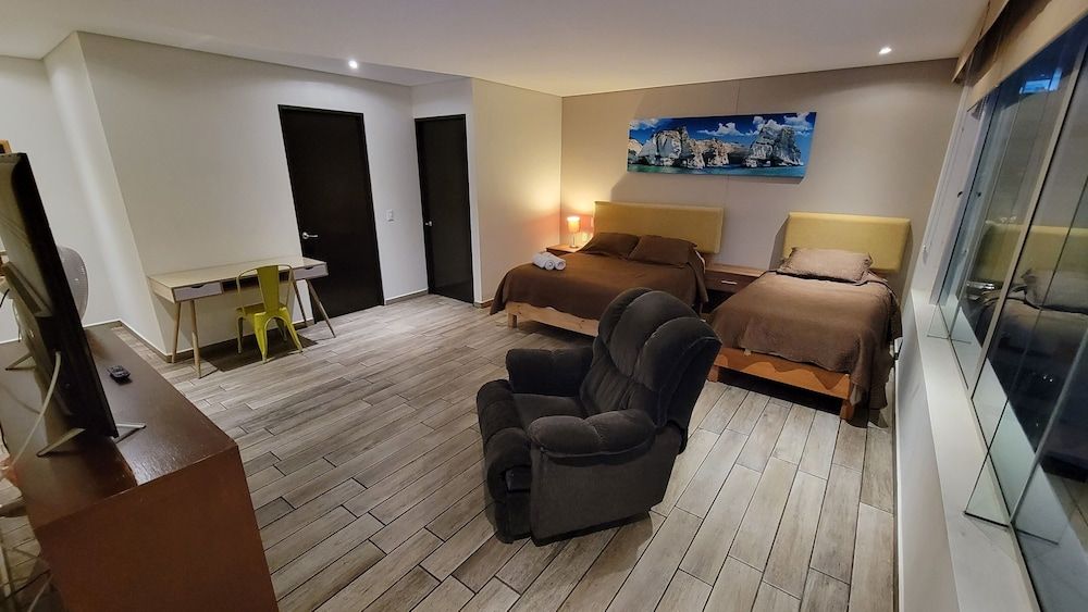 Napoles Condo Suite Panoramic Apartment 9