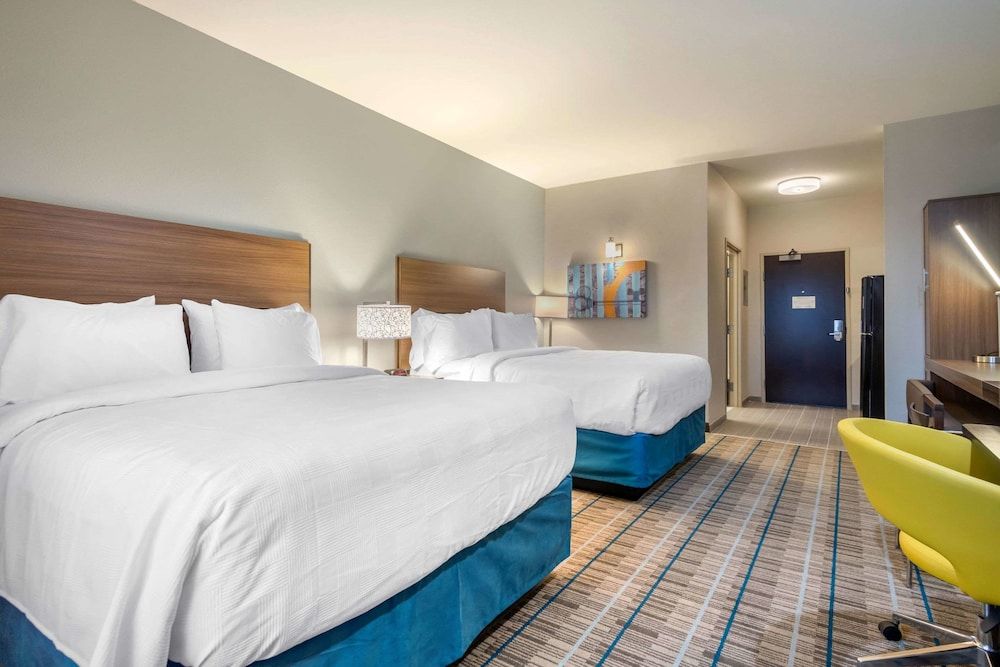 Room, 2 Queen Beds, Accessible, Non Smoking (Efficiency)