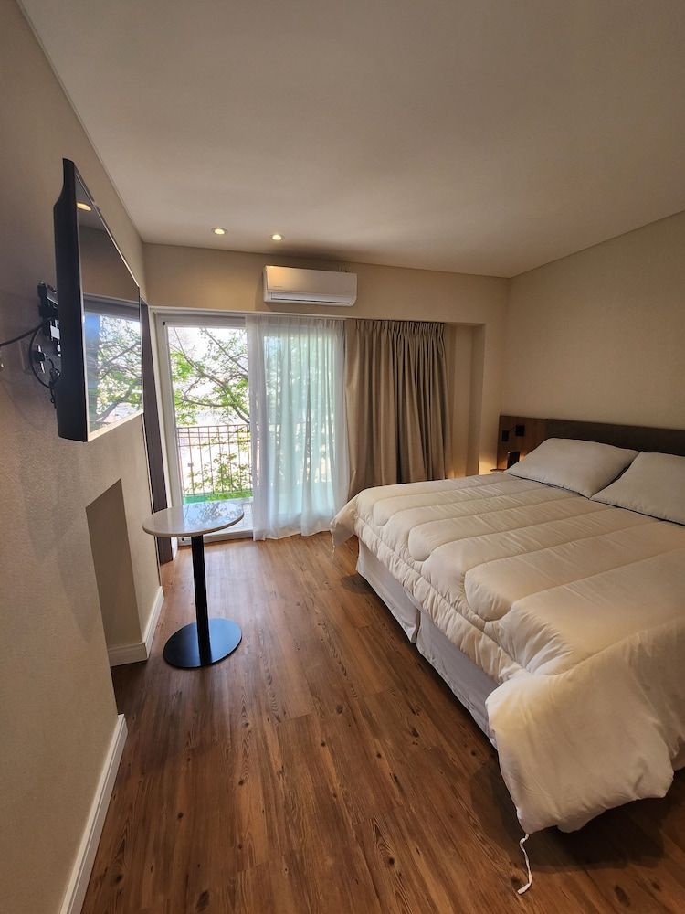 Clayton Buenos Aires Deluxe Room 4