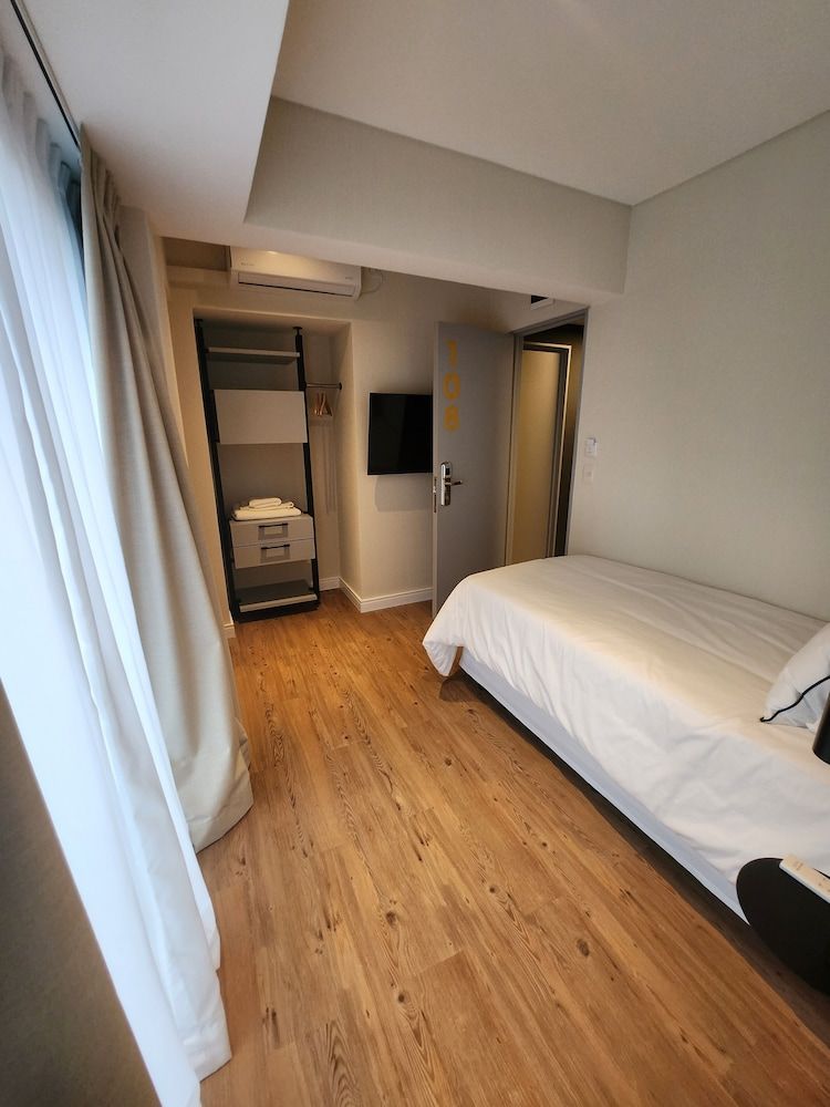 Clayton Buenos Aires Basic Room