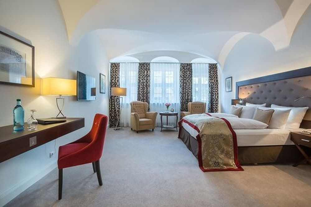 Romantik Hotel Burgkeller & Residenz Kerstinghaus Deluxe Double Room Single Use 4