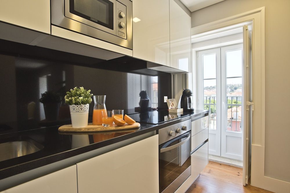 undefined Lisbon Finestay Mastro 10