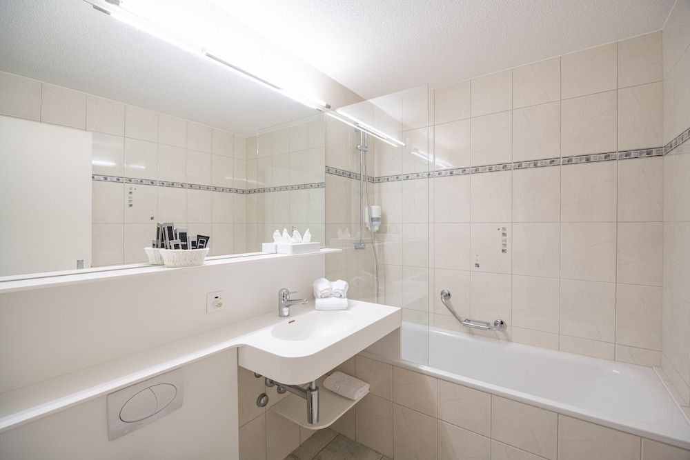 Grichting Hotel & Serviced Apartments Classic Double Room, 1 Double Bed 2