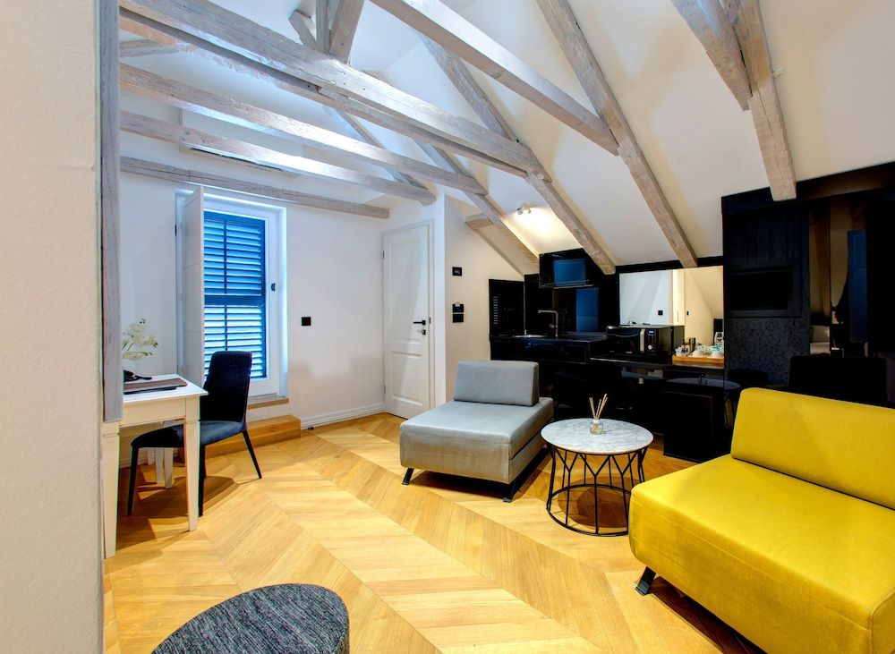 undefined Guesthouse Forty Four 9