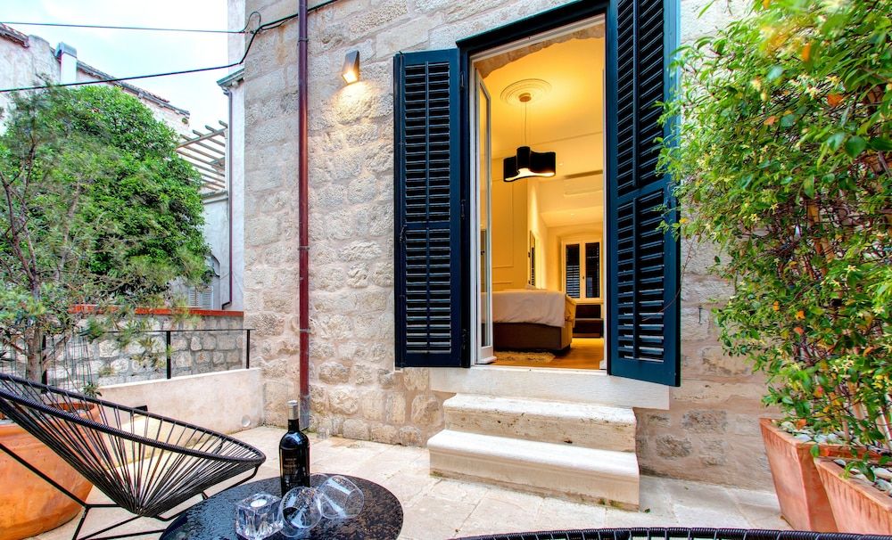 undefined Guesthouse Forty Four 4