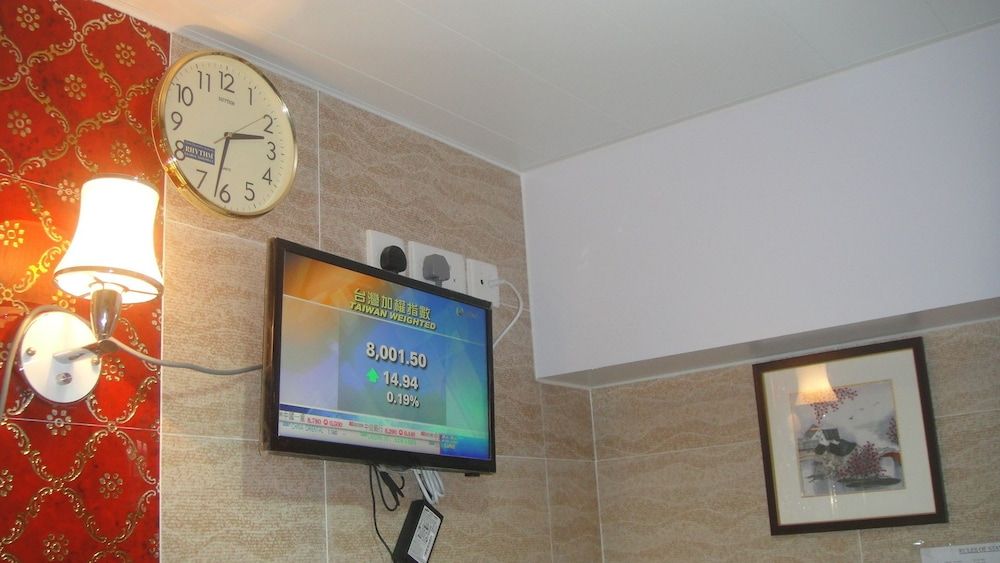 Philippine Hostel Deluxe Twin Room, 2 Twin Beds, Non Smoking 8