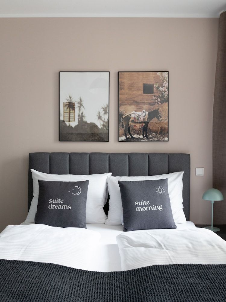 limehome Berlin Luise-Henriette-Str. Suite 20