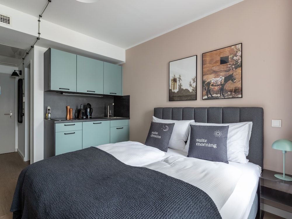 limehome Berlin Luise-Henriette-Str. Suite 19