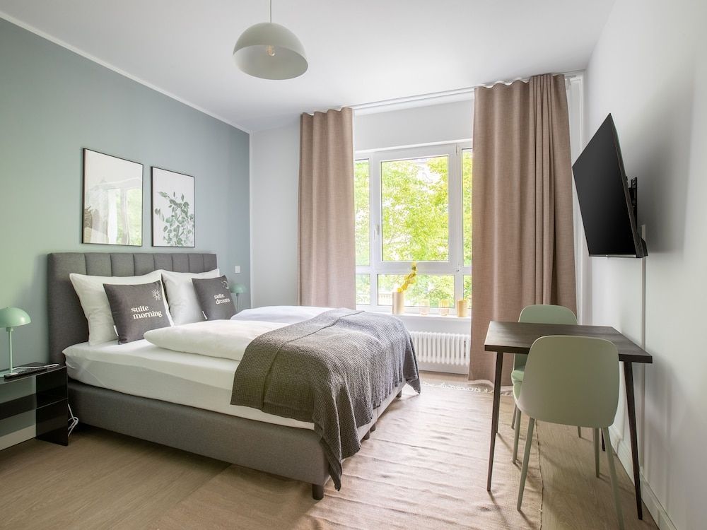 limehome Berlin Luise-Henriette-Str. Suite 11