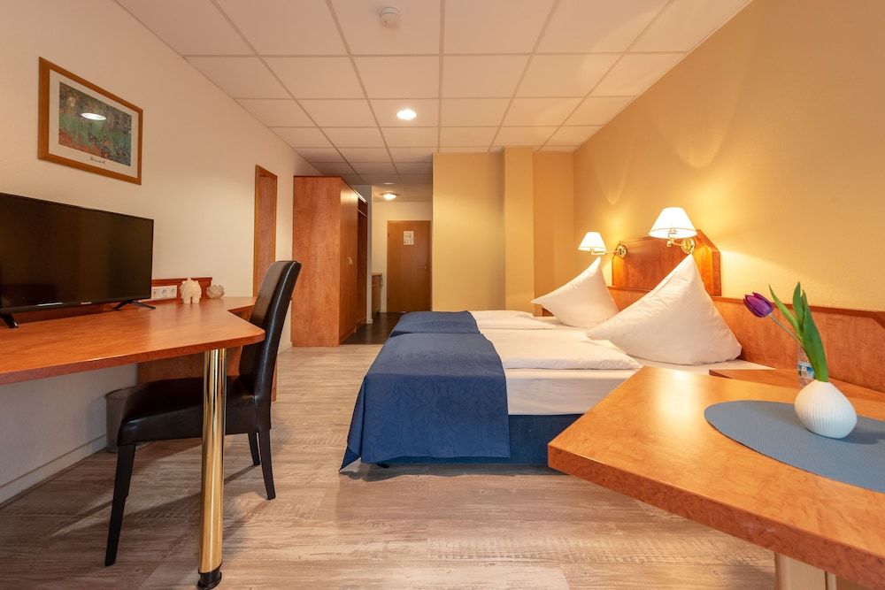 Boardinghouse Burgpark Basic Double Room Single Use 2