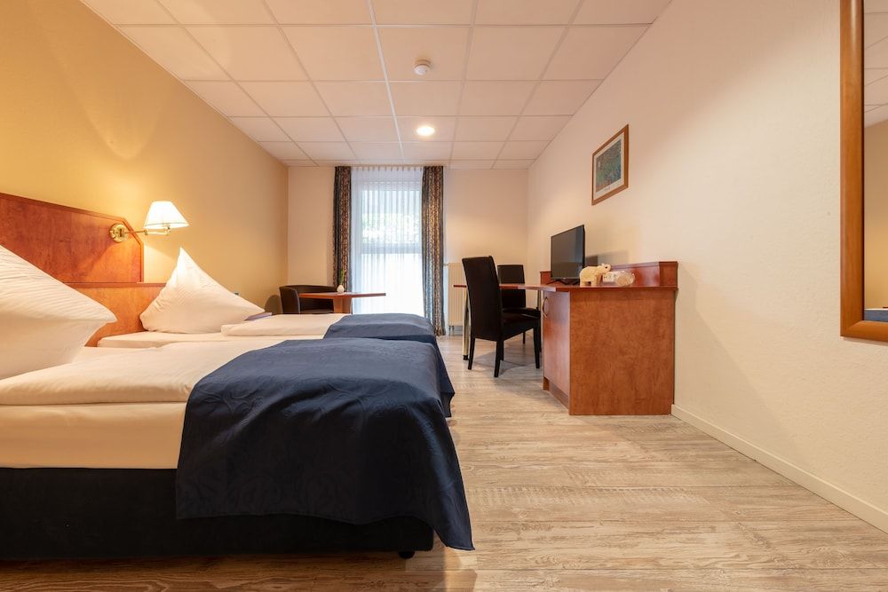 Boardinghouse Burgpark Basic Double Room Single Use 3