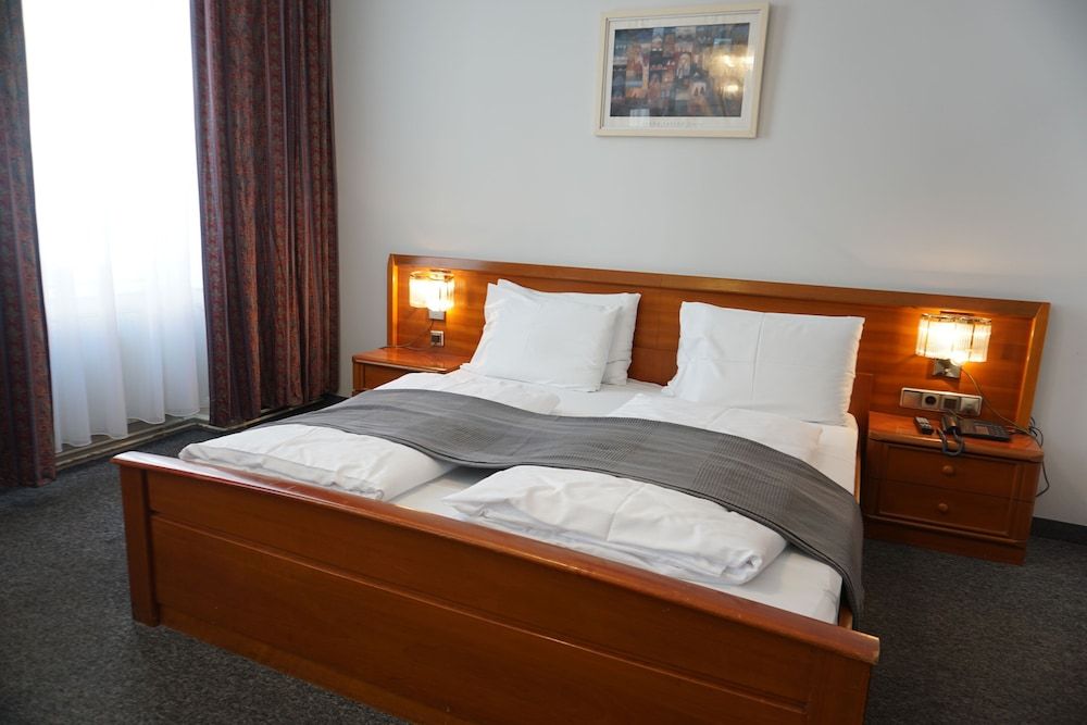 undefined Hotel Pension Lumes - Self Check-In 2