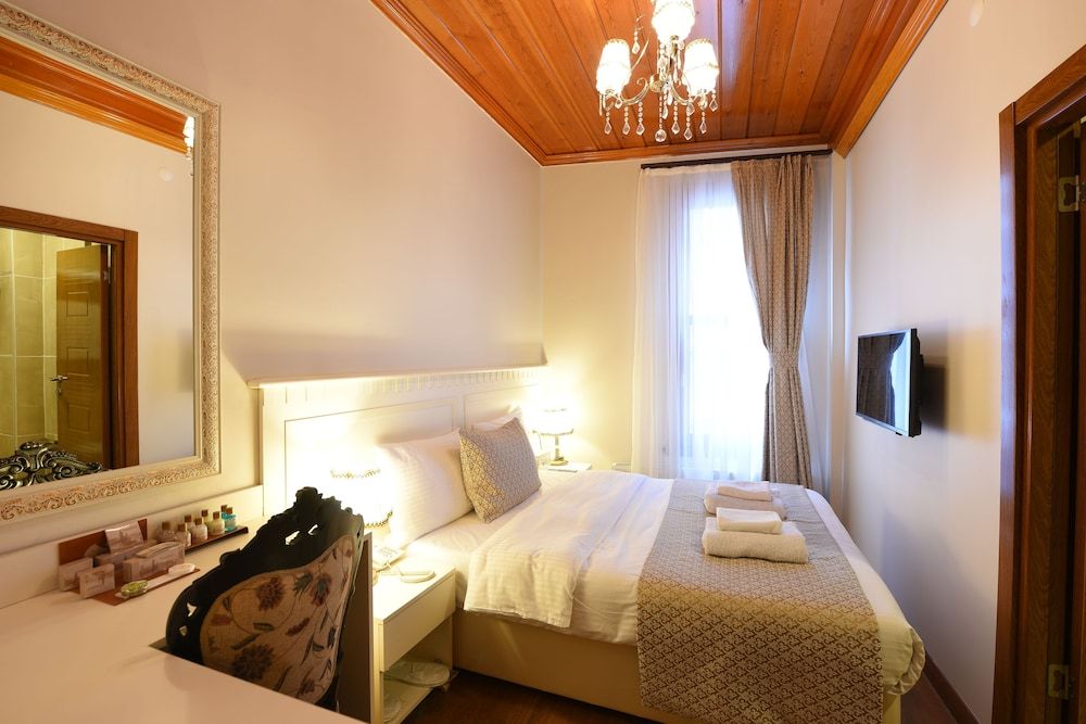 undefined Elyka Hotel