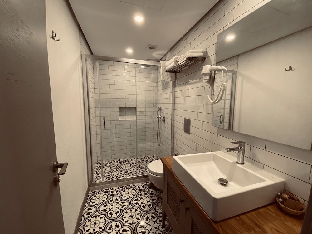 Yerli Otel Alacati Cumbali Oda 4