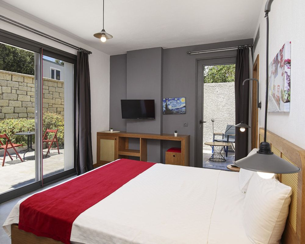 Yerli Otel Alacati Deluxe Room, Patio 6