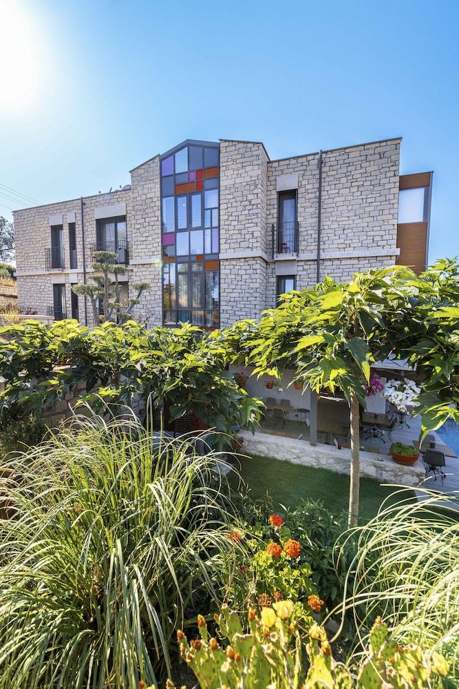 undefined Yerli Otel Alacati 5