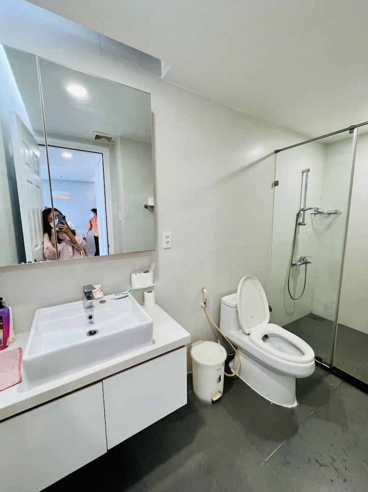 Sunrise City Alm's Luxury Apartment Sunrise City 1 Bedroom Apartment, Full Furniture, Pool View 9