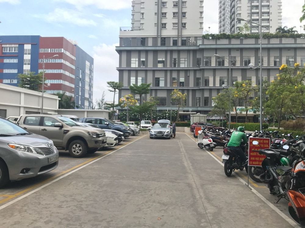 undefined Sunrise City Alm's Luxury Apartment 7