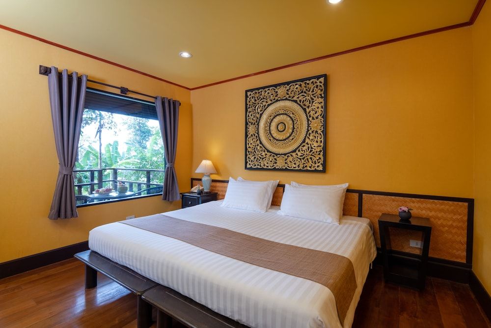 Baan Krating Phuket Resort Deluxe Room 2