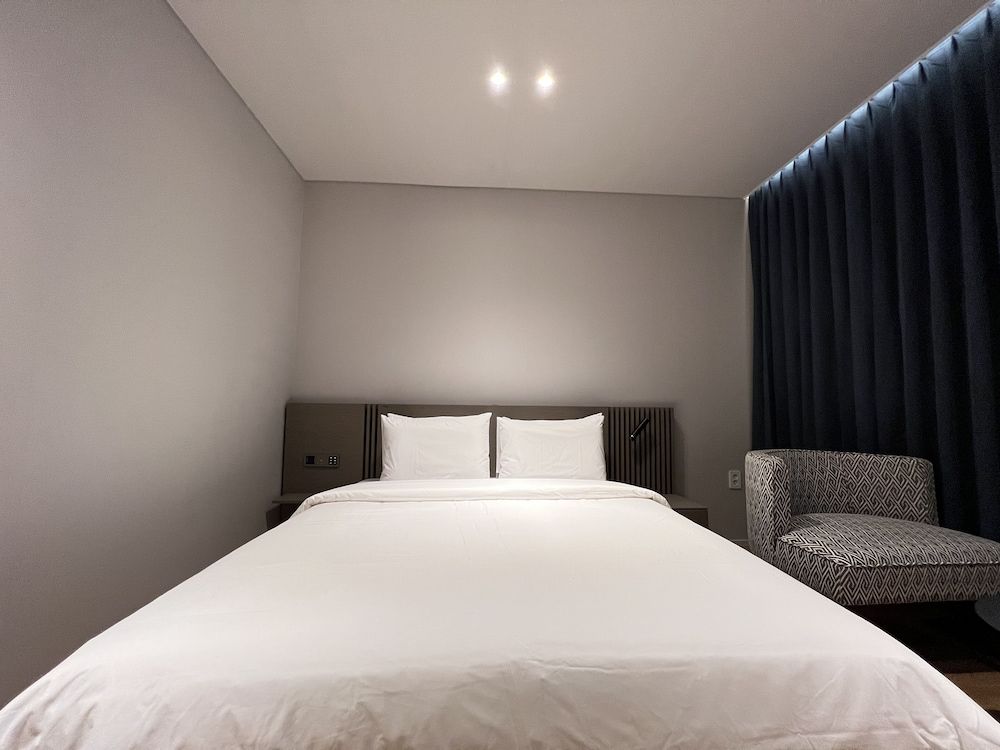 Jinhae InterCity Hotel Standard King 2