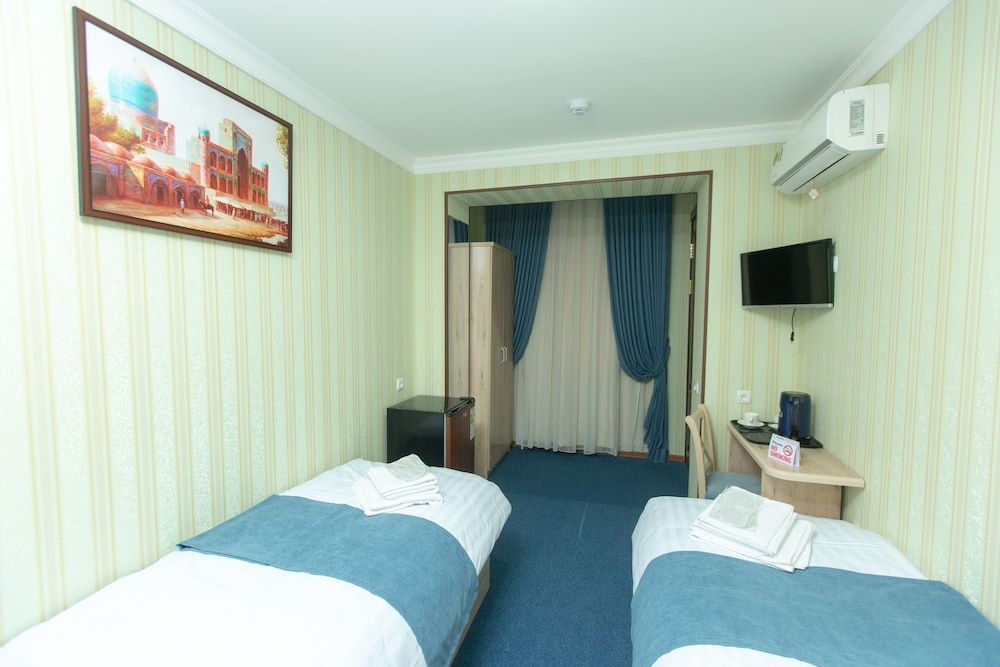 MIRZO Boutique Hotel Standard Twin Room 2