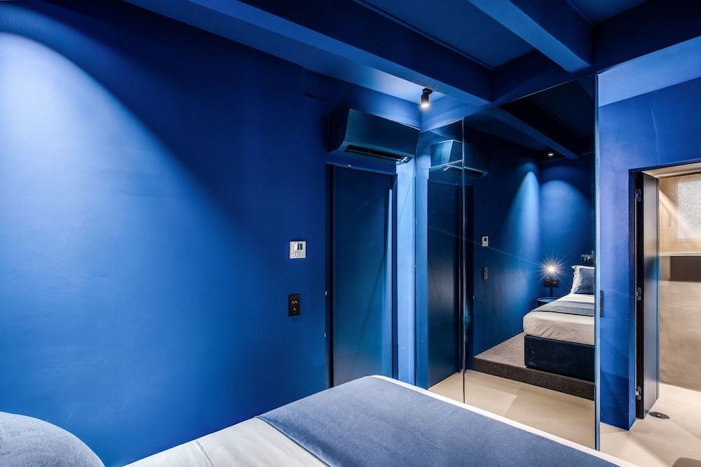 Elysium Suites Collection Standard Double Room 6