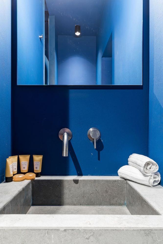 Elysium Suites Collection Standard Double Room 5